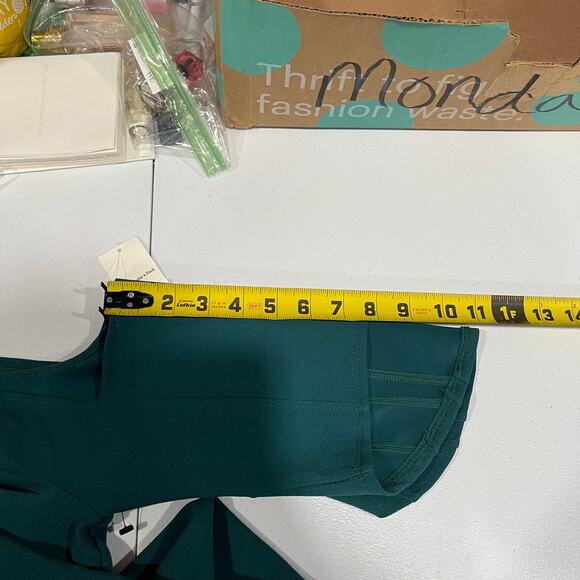 New Abercrombie & Fitch Womens Green Corset Long Sleeve Crop Top Square Neck S - Picture 8 of 8